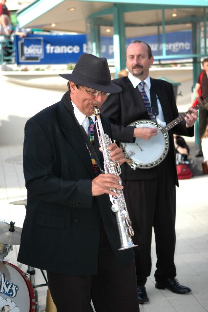 min 2008 05 08 jazz source 086